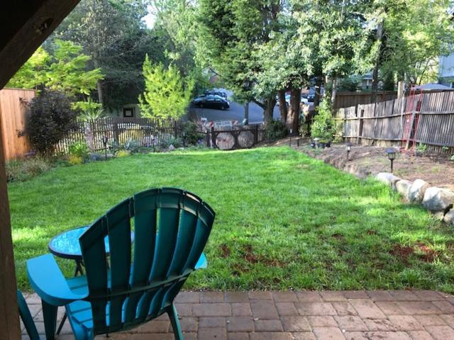 Boutique Style Apartment In The Heart Of Se Portland Bagian luar foto