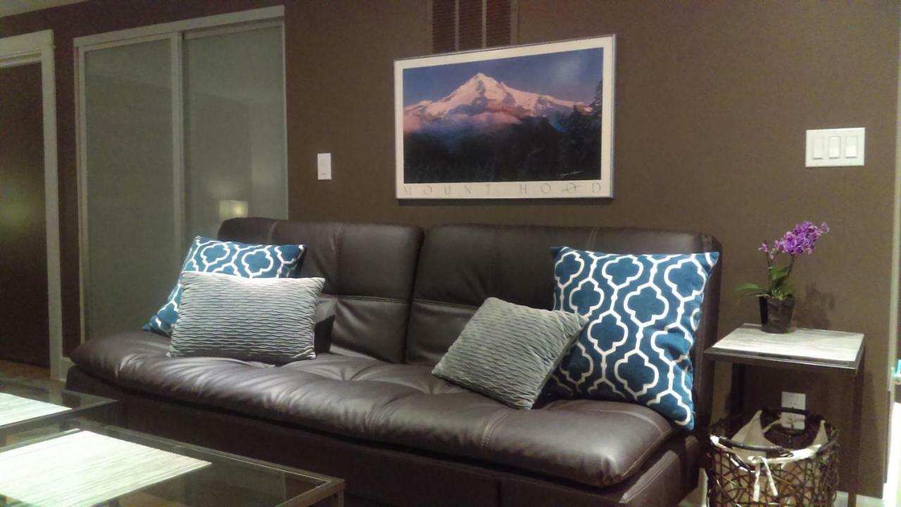 Boutique Style Apartment In The Heart Of Se Portland Bagian luar foto